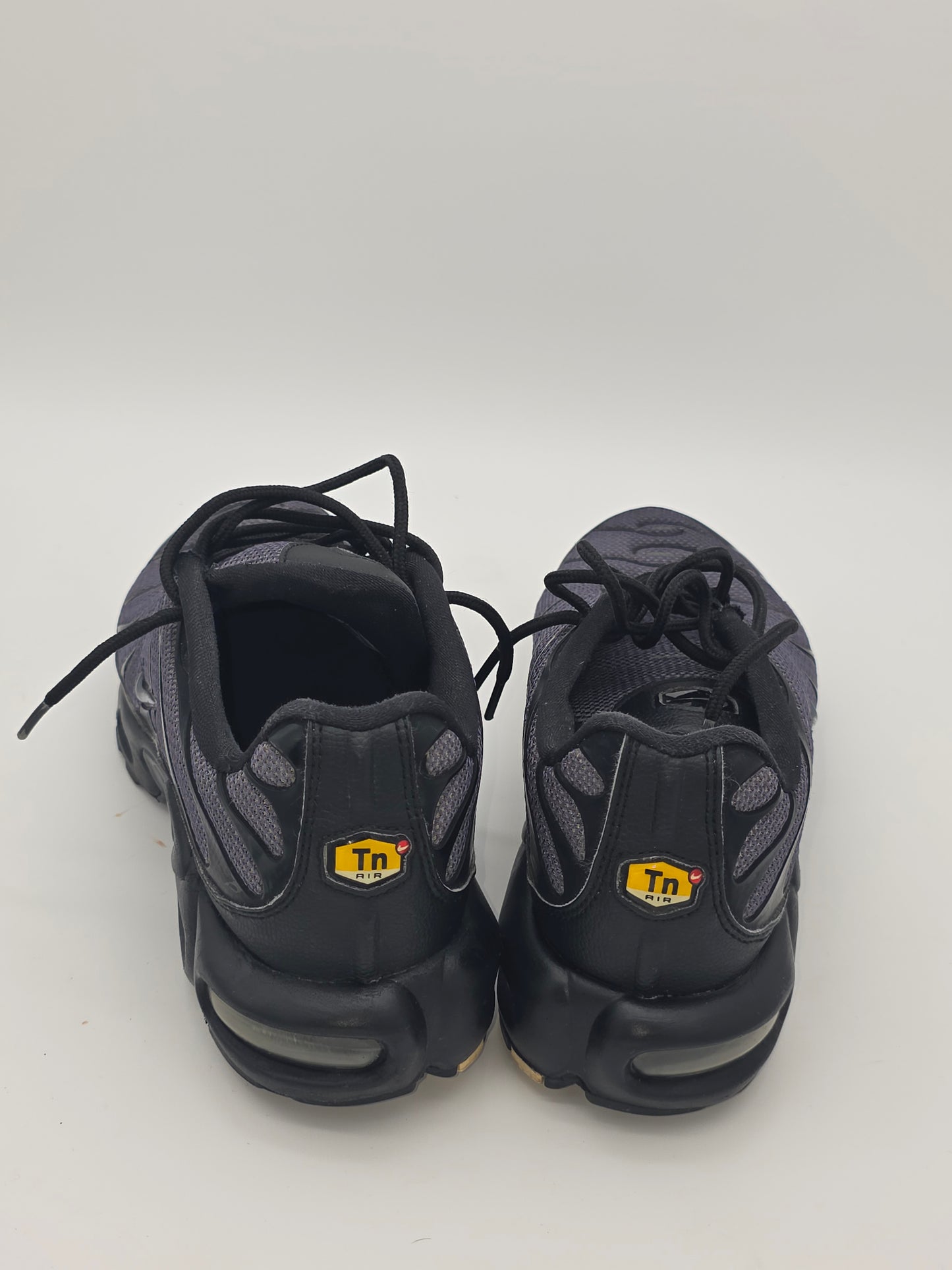 Nike Air Max Plus (TN) Sneakers – Black/Grey, Size 10