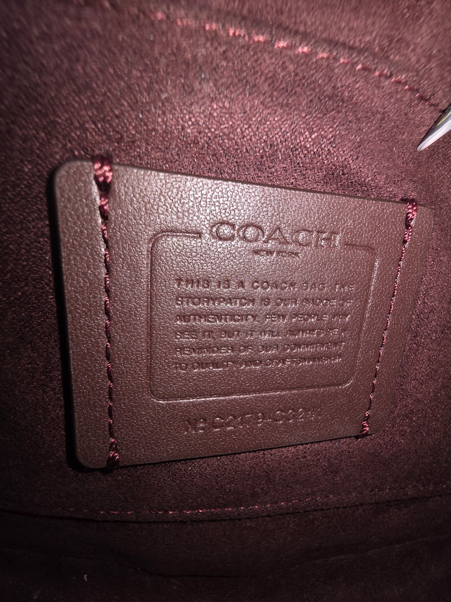 Coach Saddle Bag with Horse and Carriage – Camel Pebbled Leather