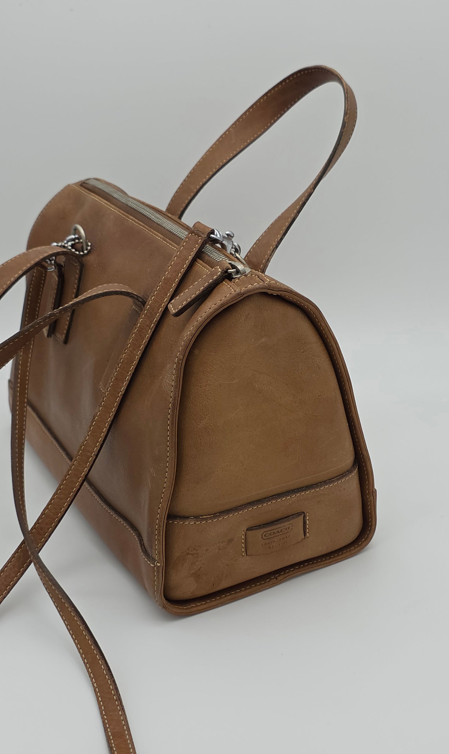Vintage Coach Leatherware Tan Leather Satchel Tote Silver Hardware Crossbody