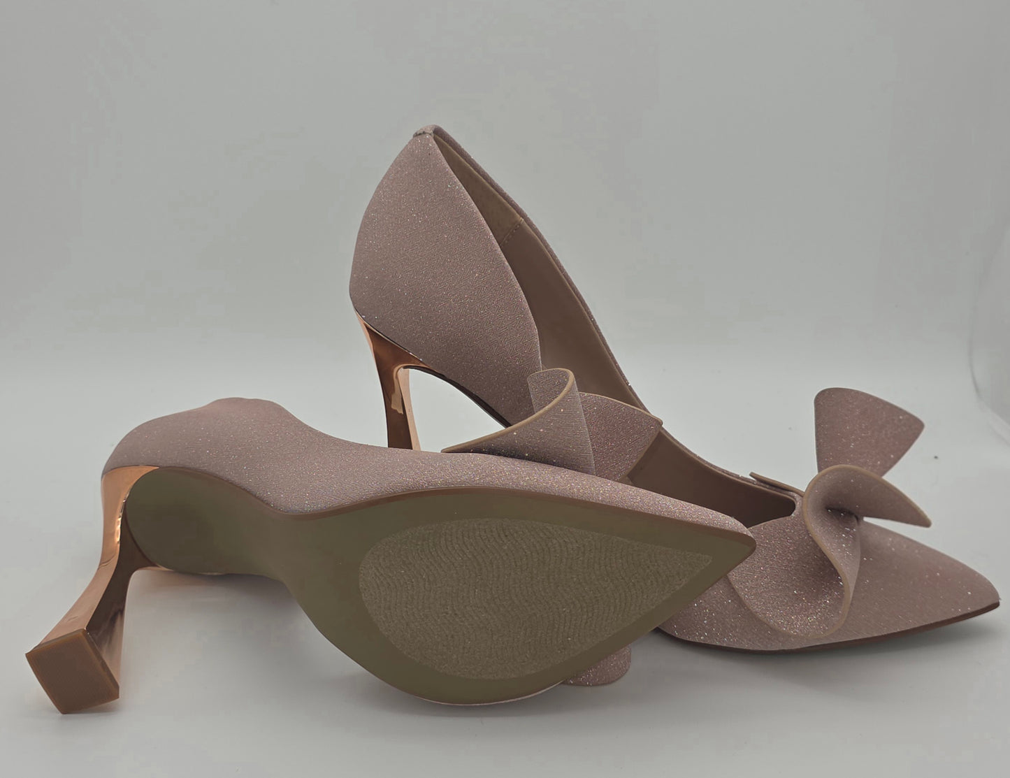 Betsey Johnson "Prince" Glitter Bow Pointed-Toe Pumps – Blush/Rose Gold, Size 11
