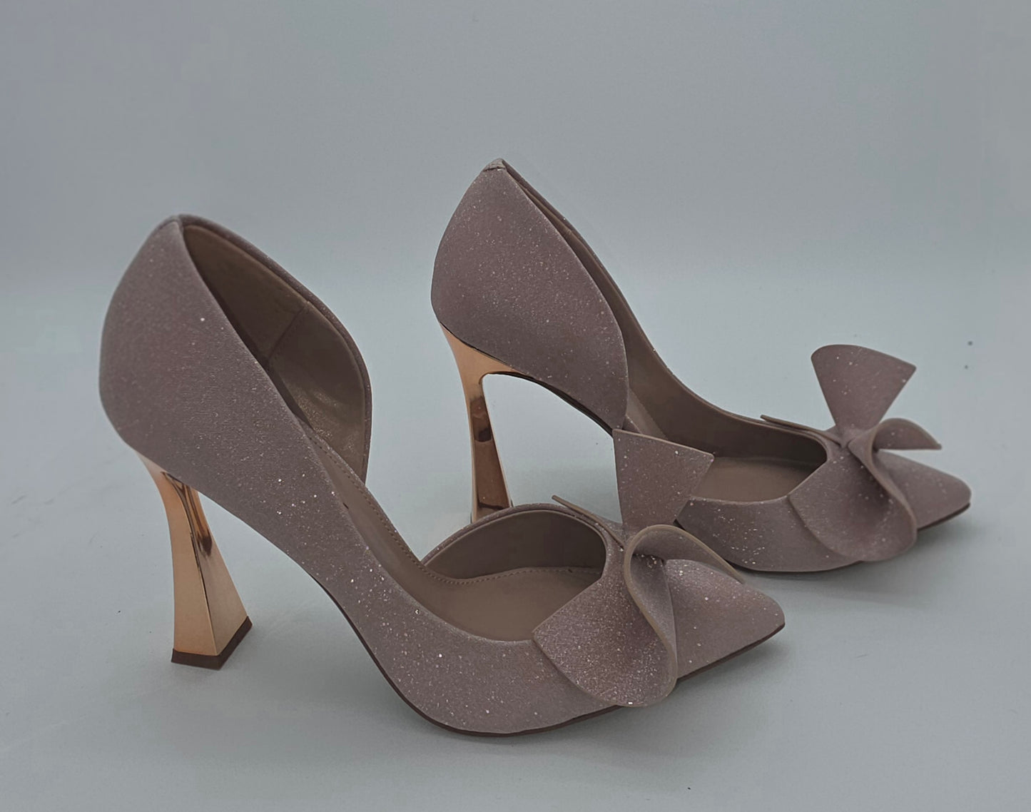 Betsey Johnson "Prince" Glitter Bow Pointed-Toe Pumps – Blush/Rose Gold, Size 11